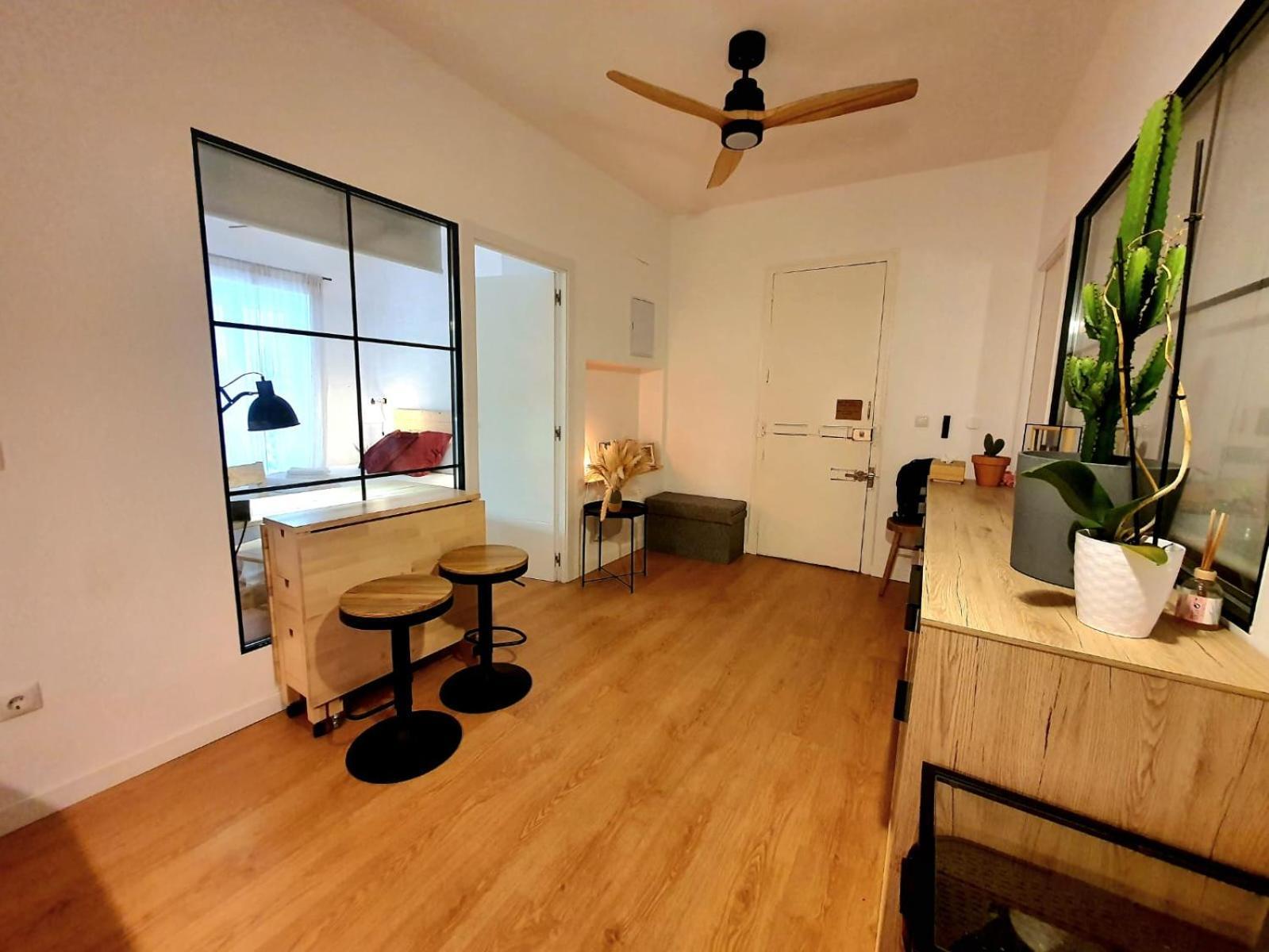 Rentadore Atocha Suites 마드리드 외부 사진