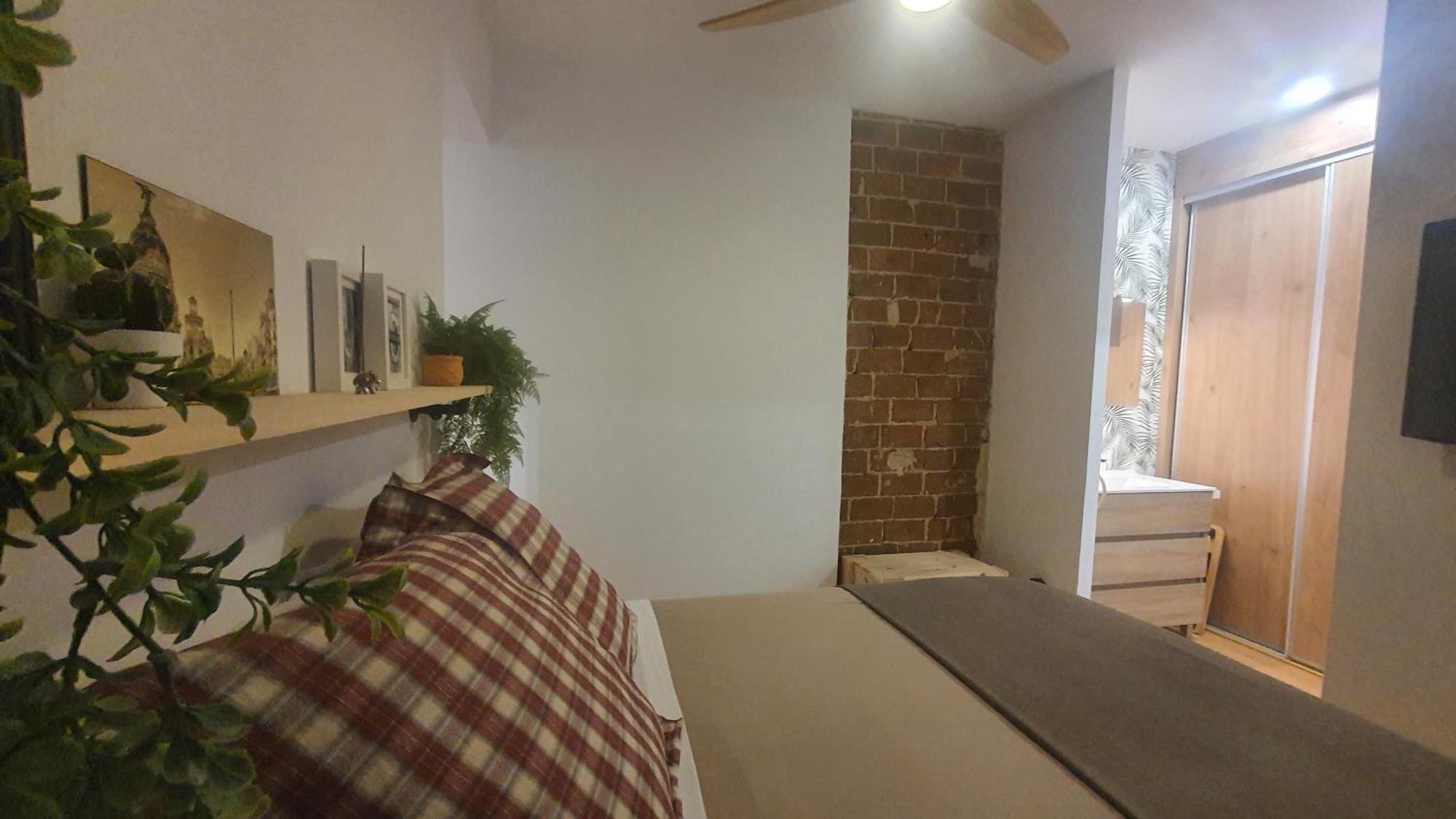 Rentadore Atocha Suites 마드리드 외부 사진